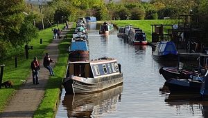 CORONAVIRUS: Canal and Rivers Trust urges walkers away from waterways