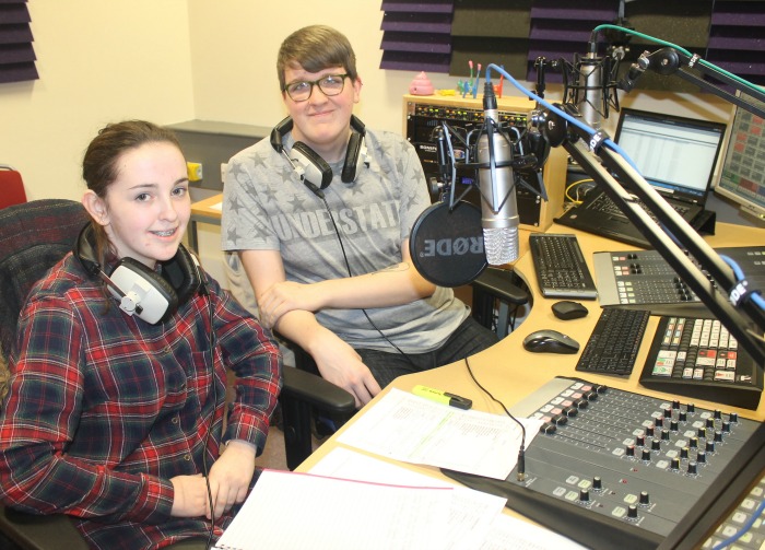 Students Hit The Cat radio airwaves
