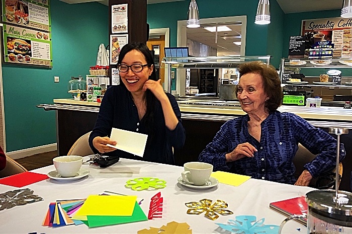 dementia project - Suki Chan and resident Betty Townsend (1)