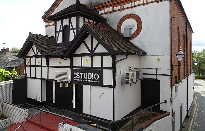 Electro 80s - The Studio Nightclub & Entertainment Venue