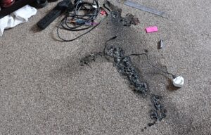 The damage caused by e-cigarette fire (1)