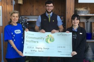 Supermarket donates to Stapeley RSPCA after swan saved