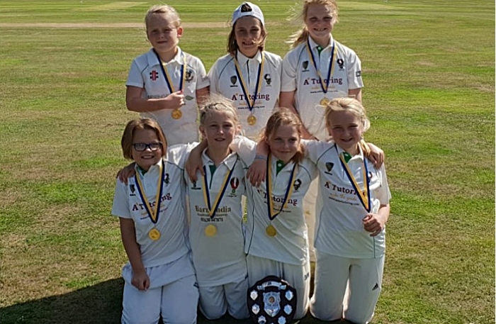 Woore U11s girls softball cup final win