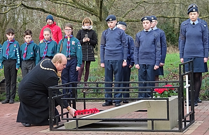 Wreath laying - Mayor of Nantwich Councillor David Marren (Nantwich Town Council) (1)