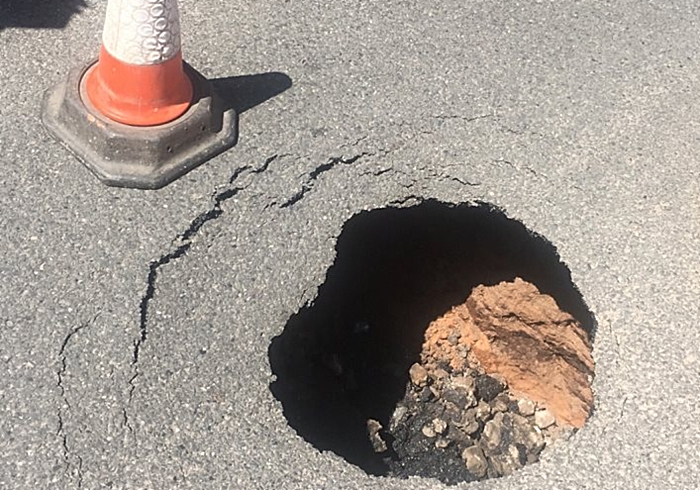 Wybunbury Road in Willaston - sink hole