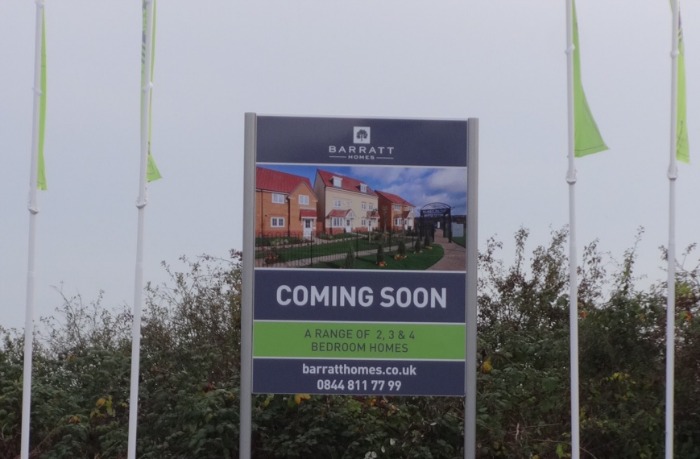 barratt homes new Queens Drive development