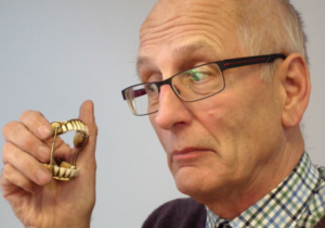 Nantwich auctioneers to sell gold false teeth for £600