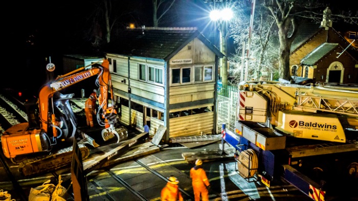 nantwich signal box removal, pic 3